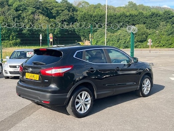 Used Nissan Qashqai 2014 for sale - 76252460: Photo