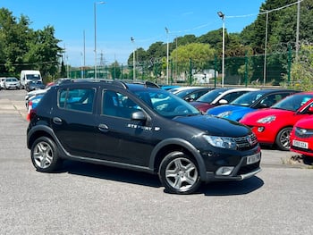 Used Dacia Sandero Stepway 2017 for sale - 79788396: Photo