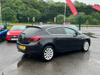 Used Vauxhall Astra 2011 for sale - 79057377: Photo
