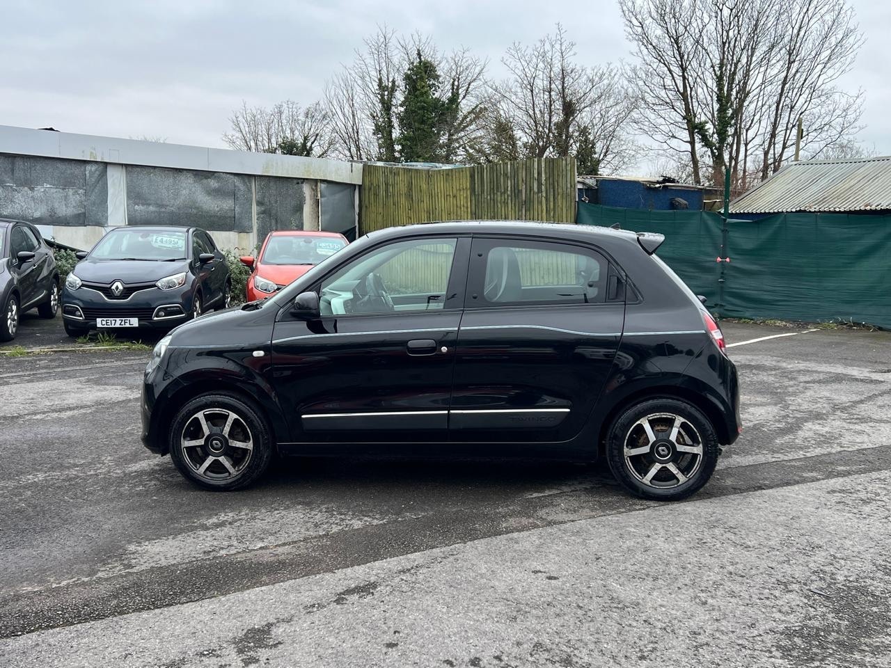 Used Renault Twingo 2016 for sale - 77616469: Photo 10