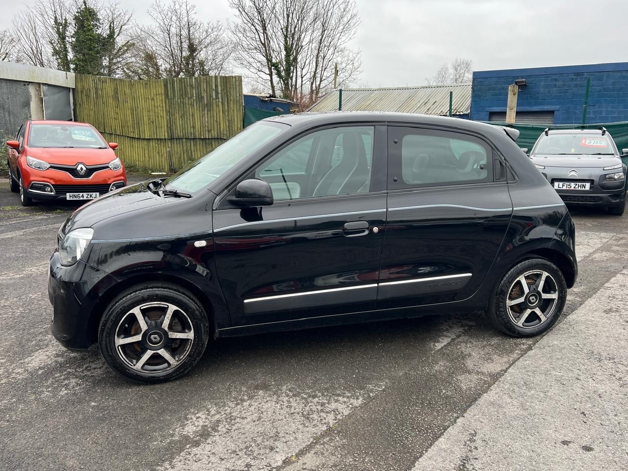 Used Renault Twingo 2016 for sale - 77616469: Photo 11