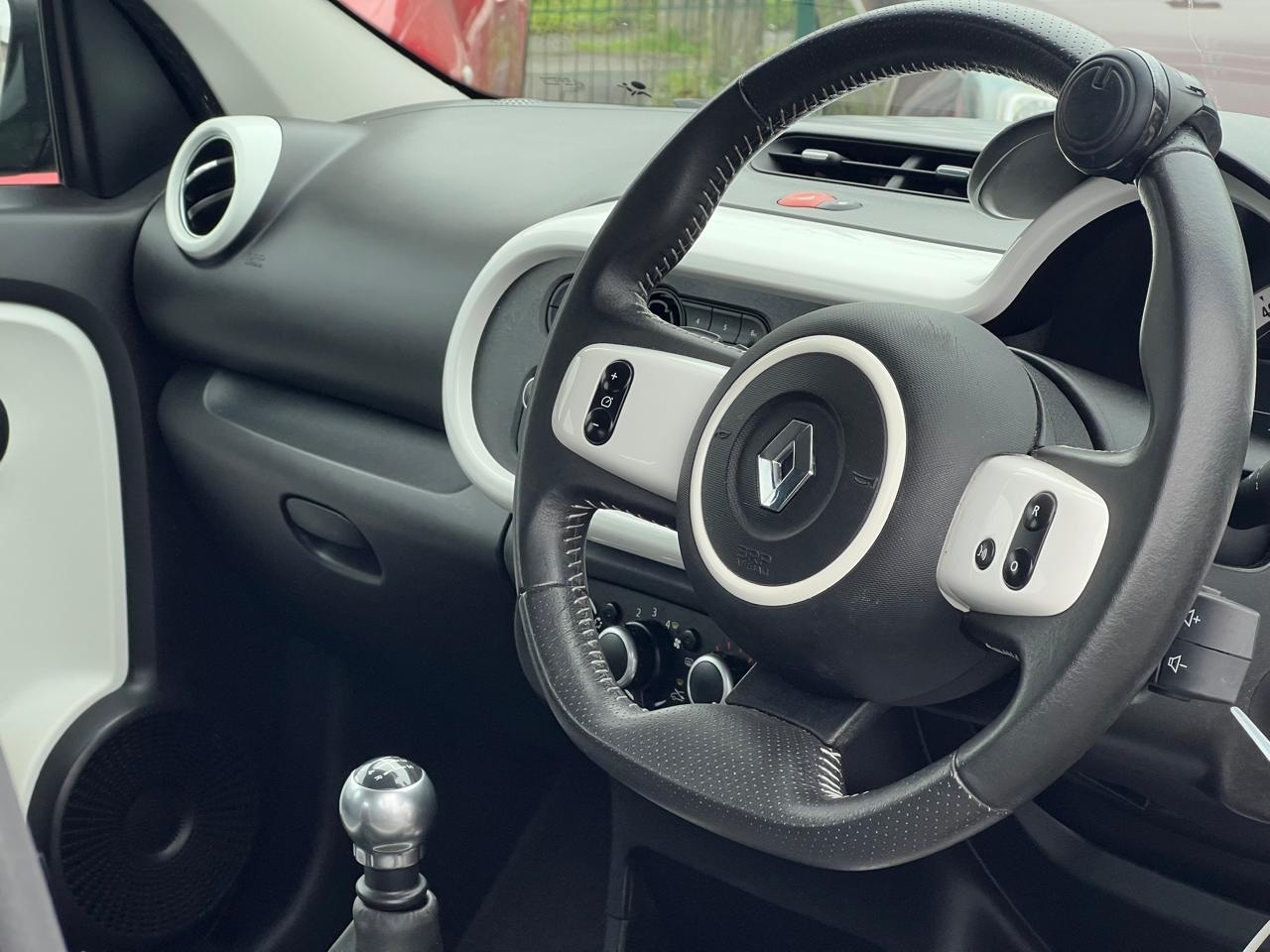 Used Renault Twingo 2016 for sale - 77616469: Photo 14