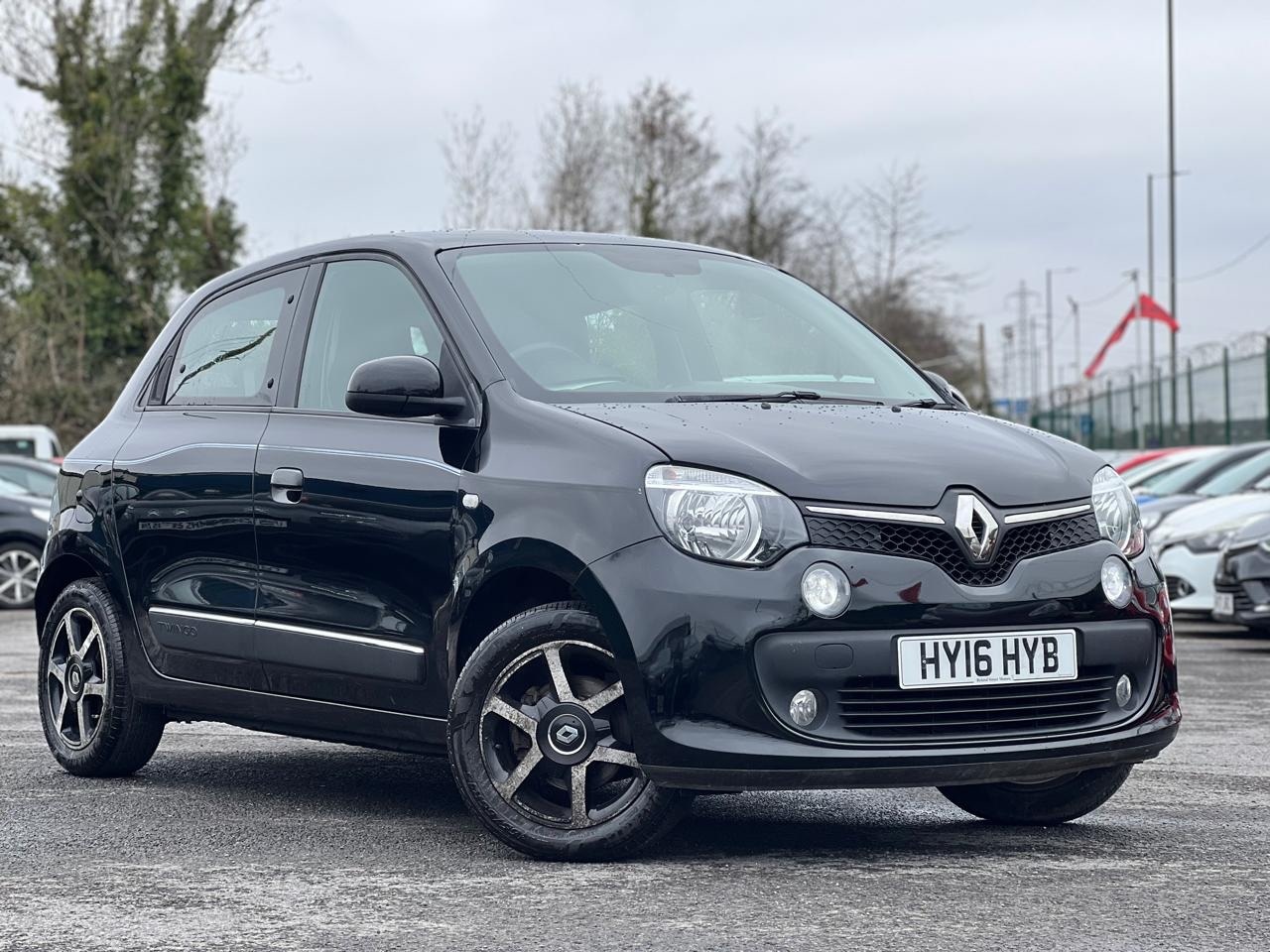 Used Renault Twingo 2016 for sale - 77616469: Photo 2