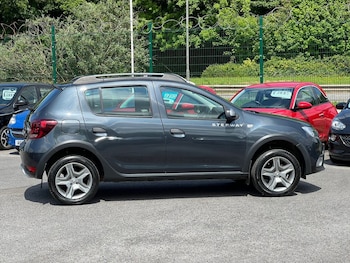 Used Dacia Sandero Stepway 2018 for sale - 78883789: Photo
