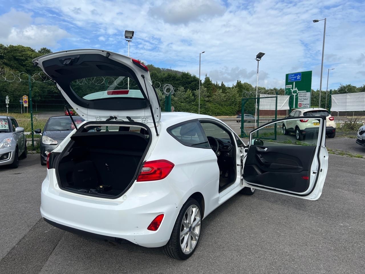 Used Ford Fiesta 2018 for sale - 76364082: Photo 13