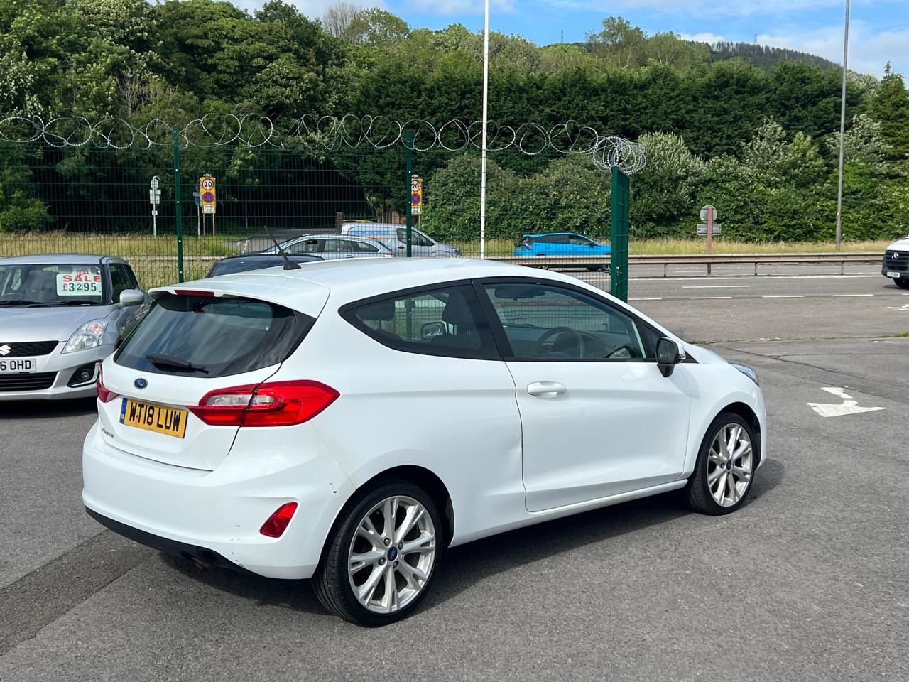 Used Ford Fiesta 2018 for sale - 76364082: Photo 3