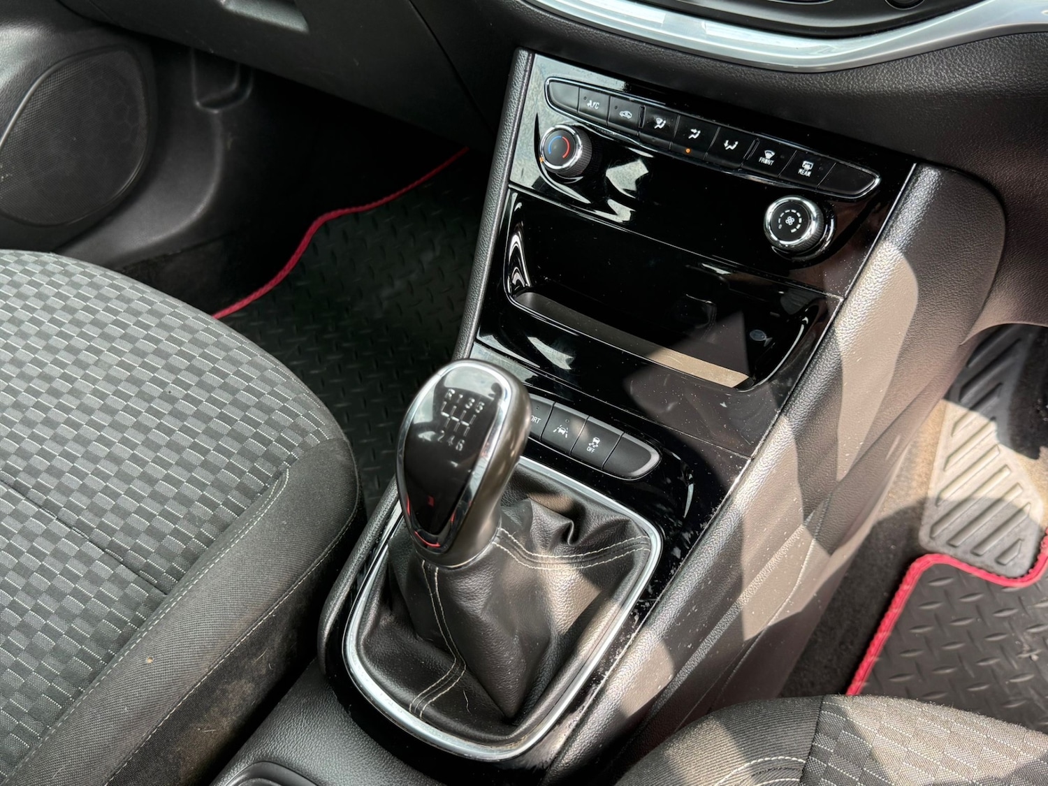 Used Vauxhall Astra 2016 for sale - 76375055: Photo 14