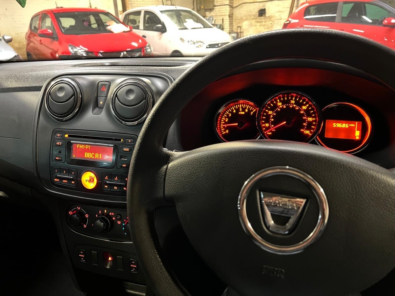 Used Dacia Sandero 2016 for sale - 76612176: Photo 10