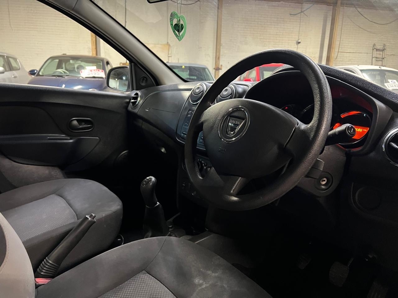 Used Dacia Sandero 2016 for sale - 76612176: Photo 11