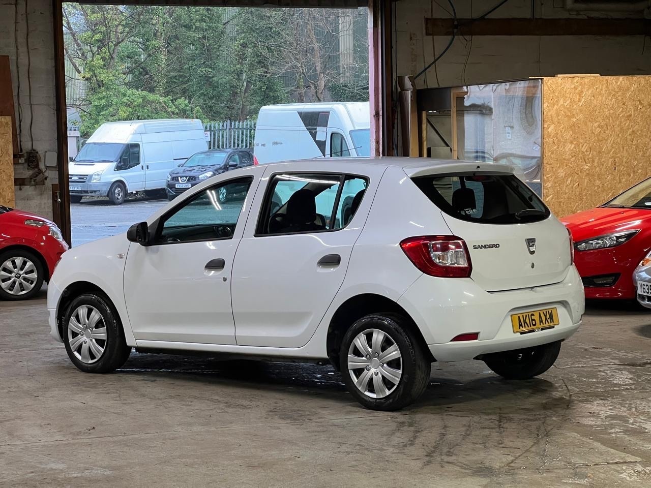 Used Dacia Sandero 2016 for sale - 76612176: Photo 6