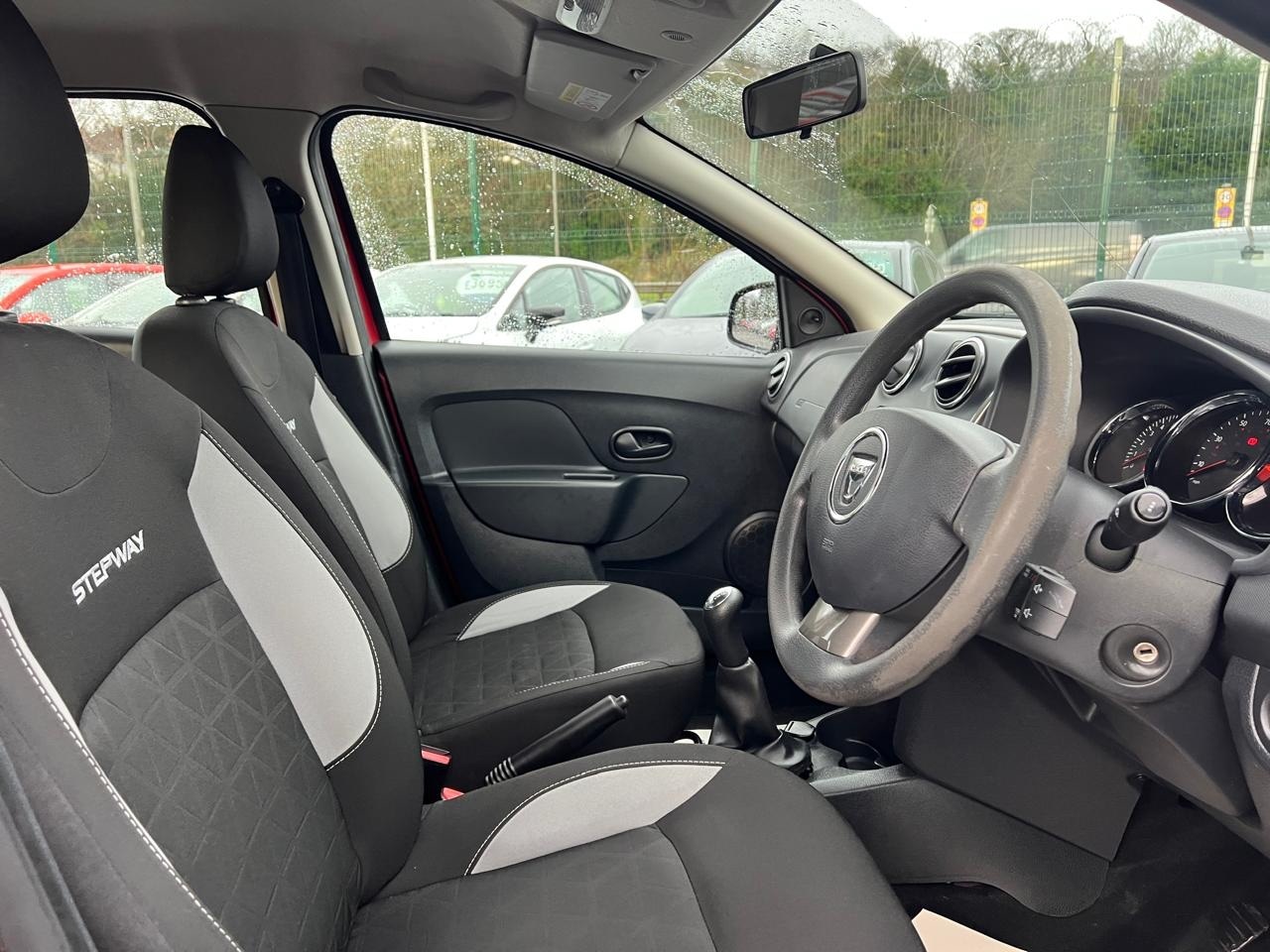 Used Dacia Sandero Stepway 2016 for sale - 76948563: Photo 12