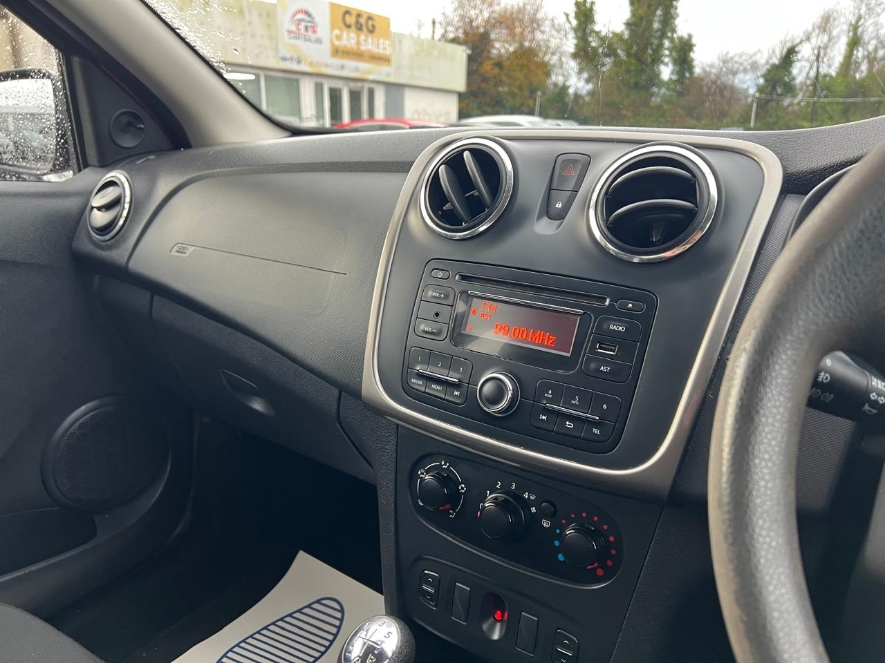 Used Dacia Sandero Stepway 2016 for sale - 76948563: Photo 16