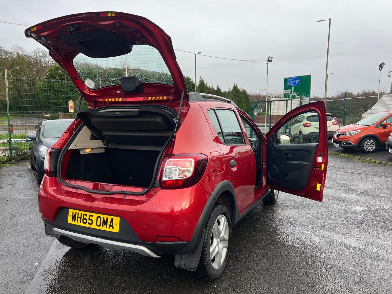 Used Dacia Sandero Stepway 2016 for sale - 76948563: Photo 17