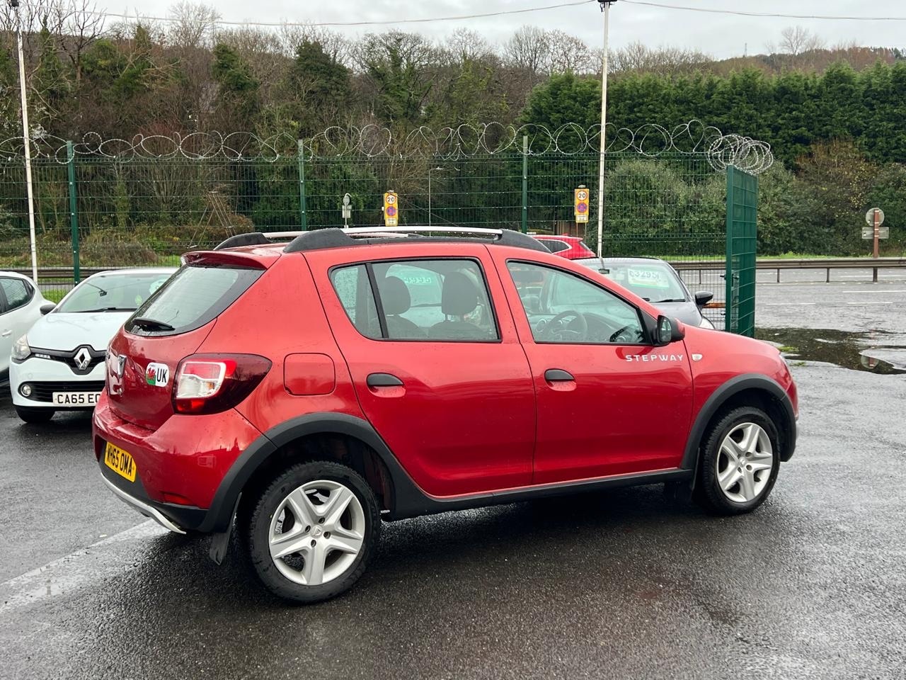 Used Dacia Sandero Stepway 2016 for sale - 76948563: Photo 3