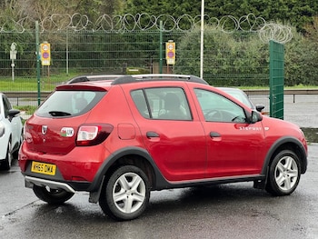 Used Dacia Sandero Stepway 2016 for sale - 76948563: Photo