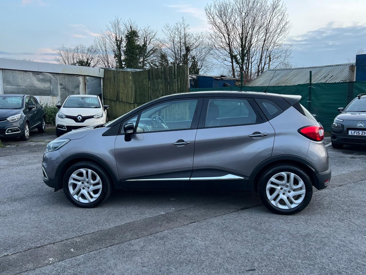 Used Renault Captur 2015 for sale - 77743042: Photo 12