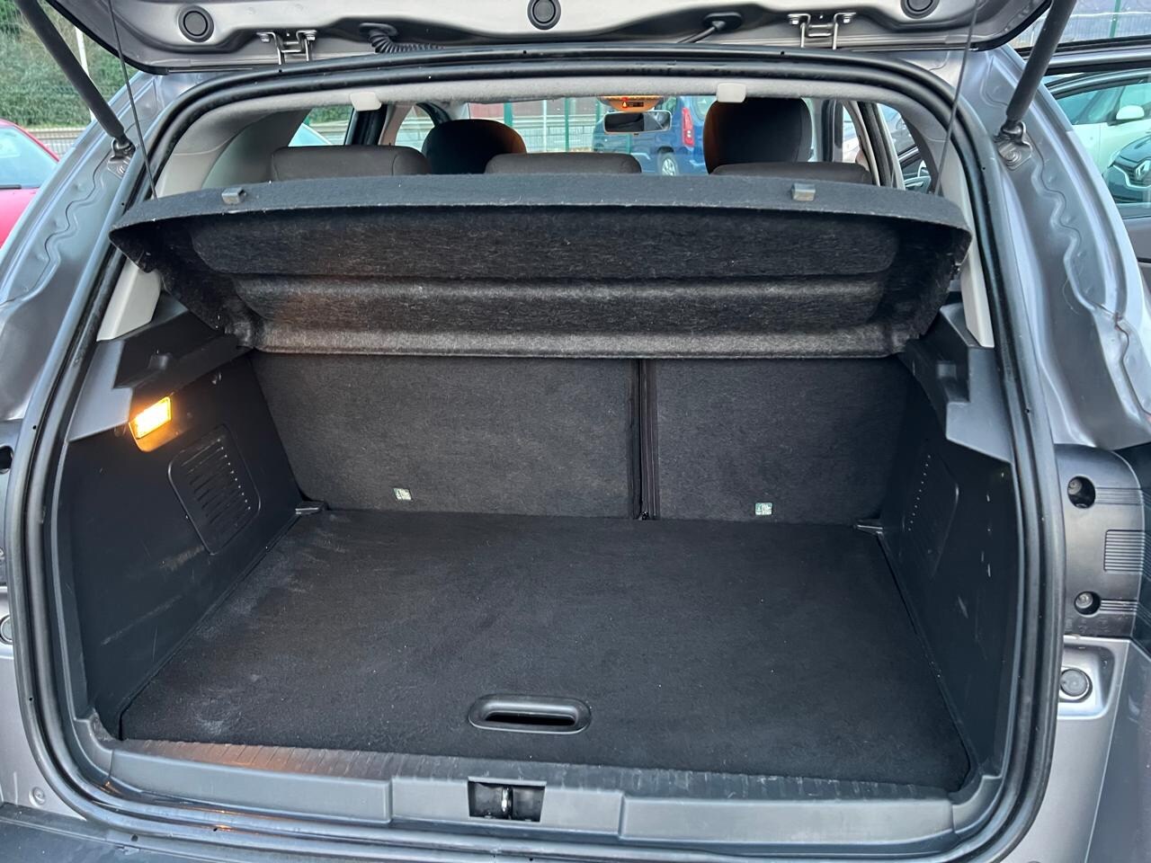 Used Renault Captur 2015 for sale - 77743042: Photo 23