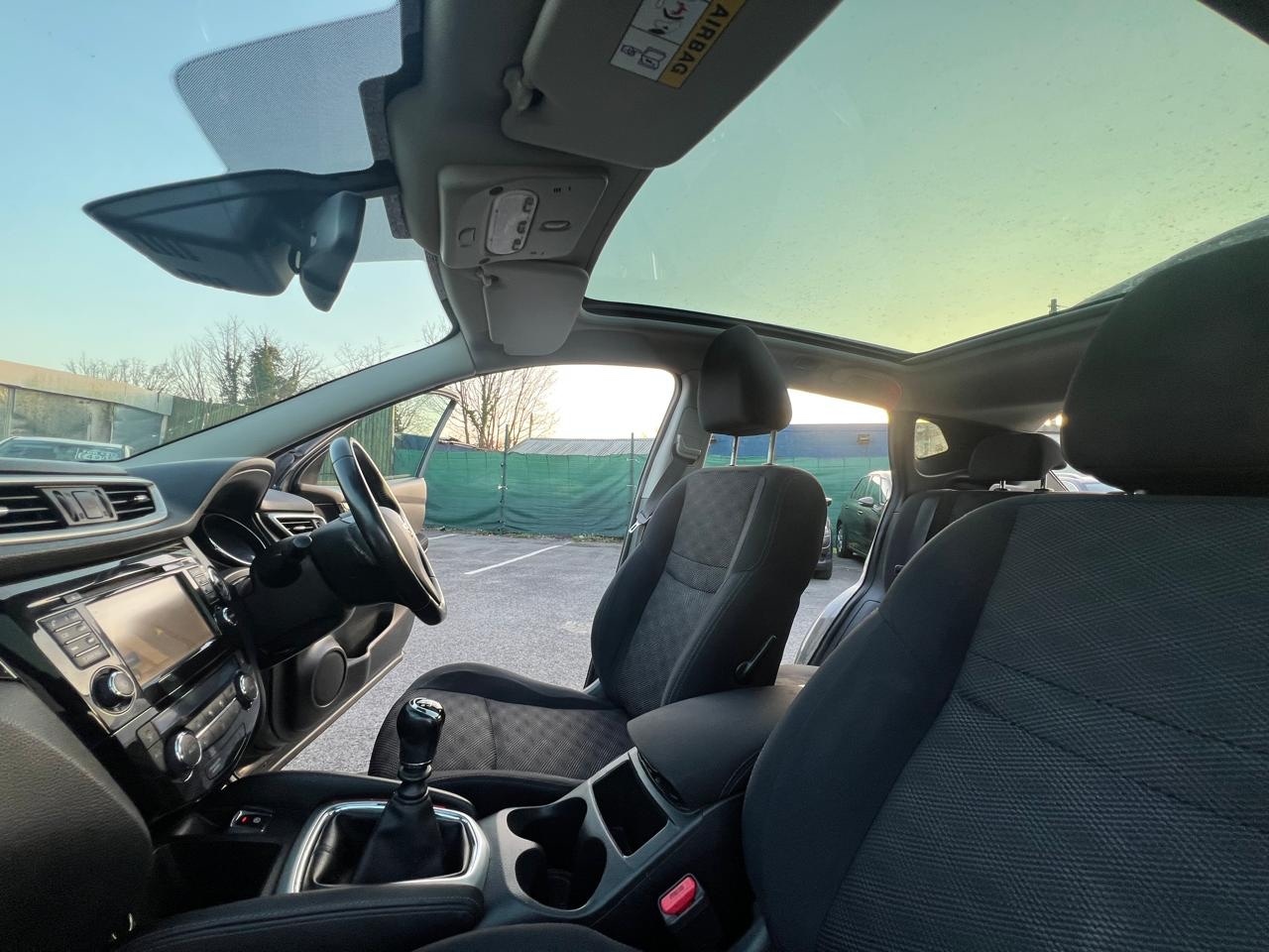 Used Nissan Qashqai 2015 for sale - 77774877: Photo 17