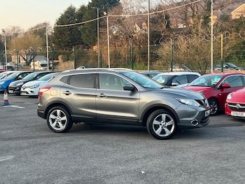Used Nissan Qashqai 2015 for sale - 77774877: Photo