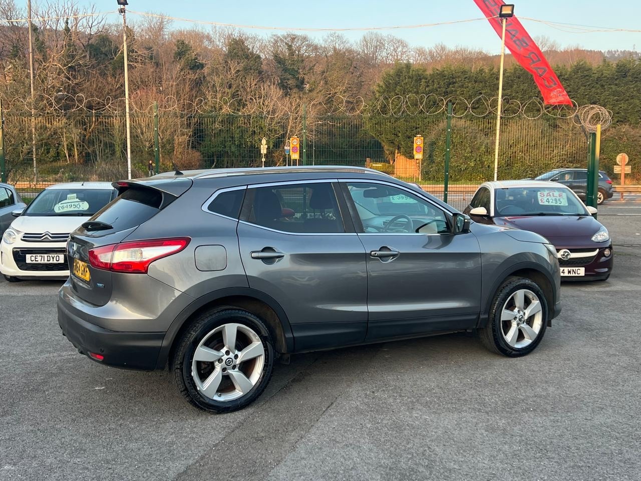 Used Nissan Qashqai 2015 for sale - 77774877: Photo 6