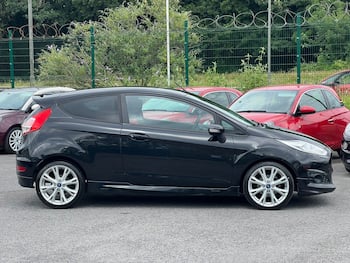 Used Ford Fiesta 2016 for sale - 79514173: Photo