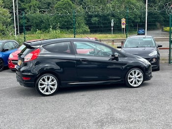 Used Ford Fiesta 2016 for sale - 79514173: Photo