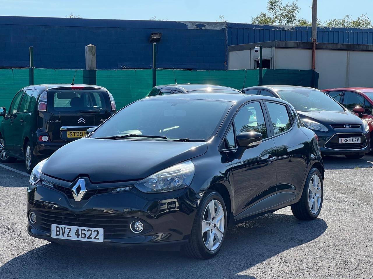 Used Renault Clio 2014 for sale - 76969871: Photo 10