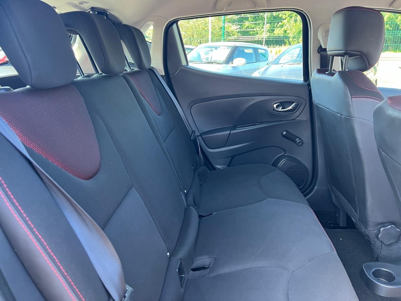 Used Renault Clio 2014 for sale - 76969871: Photo 15