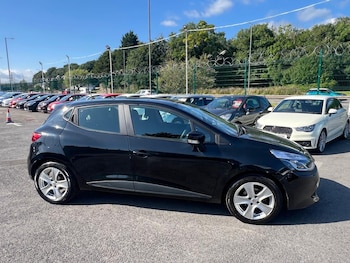 Used Renault Clio 2014 for sale - 76969871: Photo
