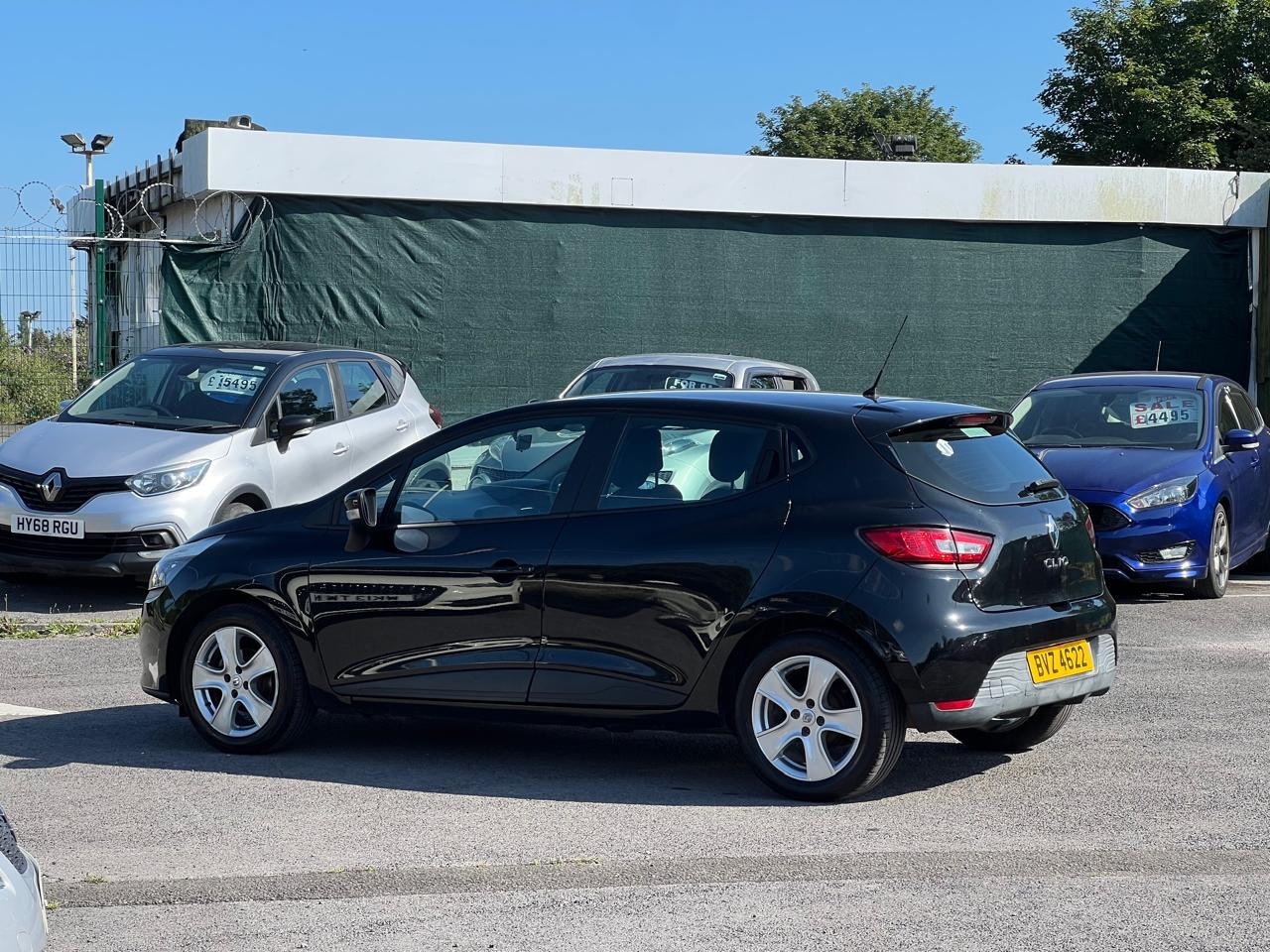 Used Renault Clio 2014 for sale - 76969871: Photo 8