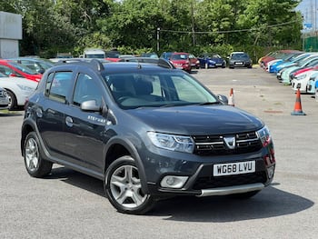 Used Dacia Sandero Stepway 2018 for sale - 79774116: Photo