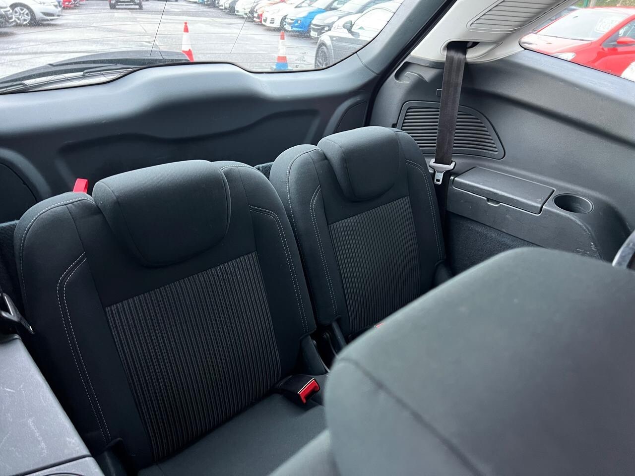 Used Ford Grand C-Max 2015 for sale - 77629137: Photo 17