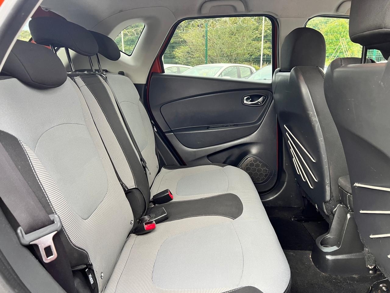 Used Renault Captur 2013 for sale - 76252506: Photo 12