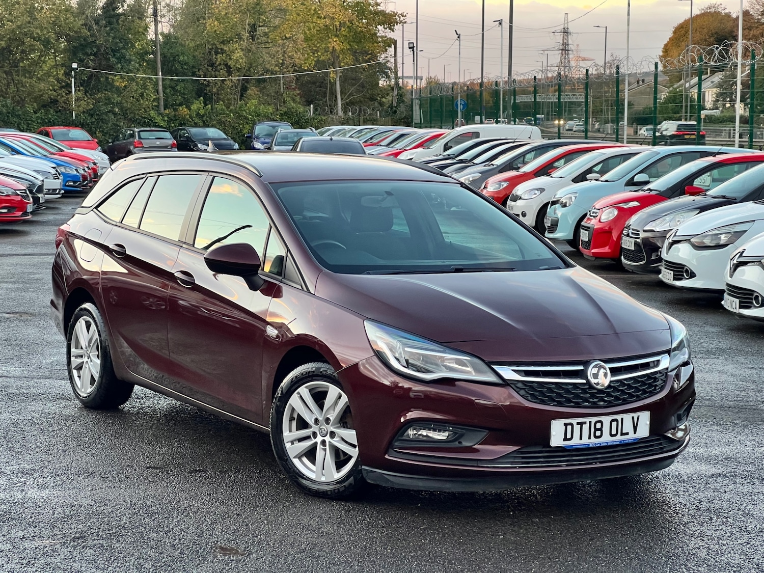 Used Vauxhall Astra 2018 for sale - 76382481: Photo 1