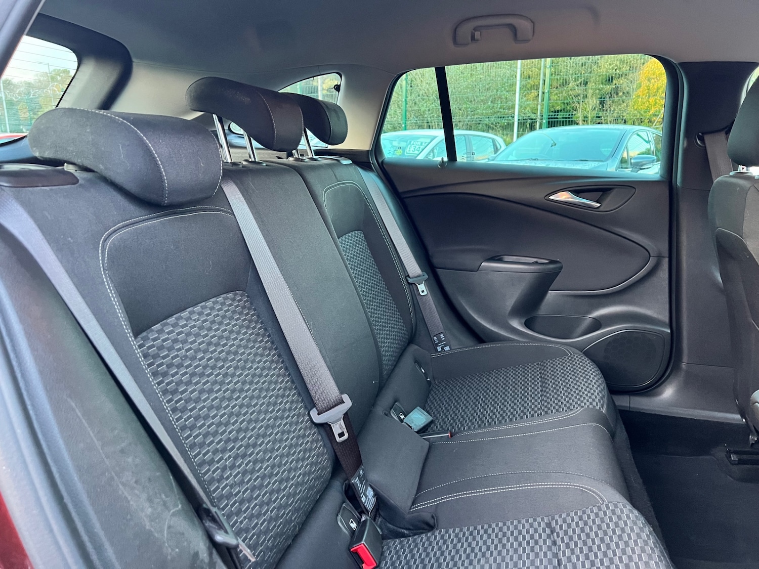 Used Vauxhall Astra 2018 for sale - 76382481: Photo 12