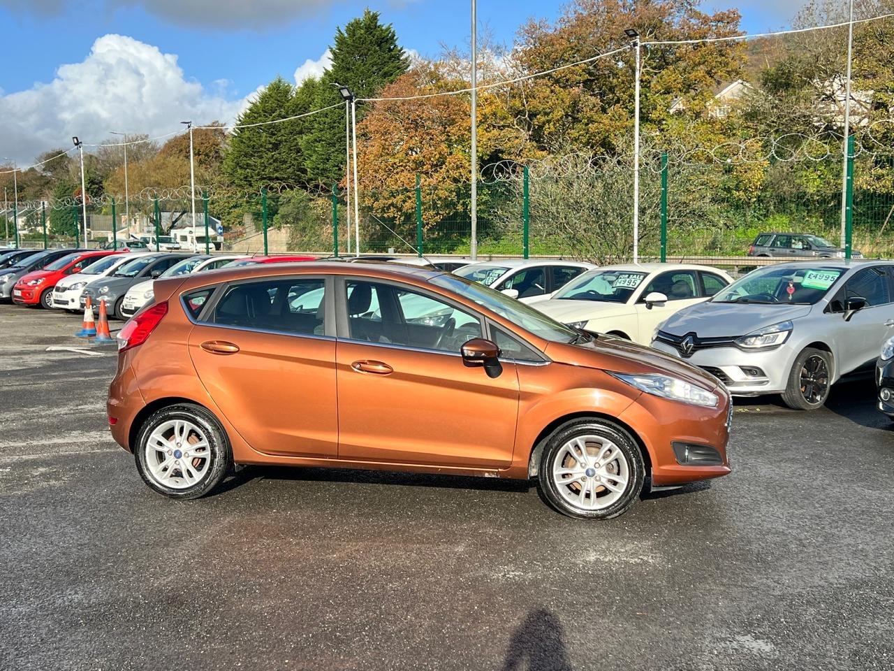 Used Ford Fiesta 2016 for sale - 77284059: Photo 2