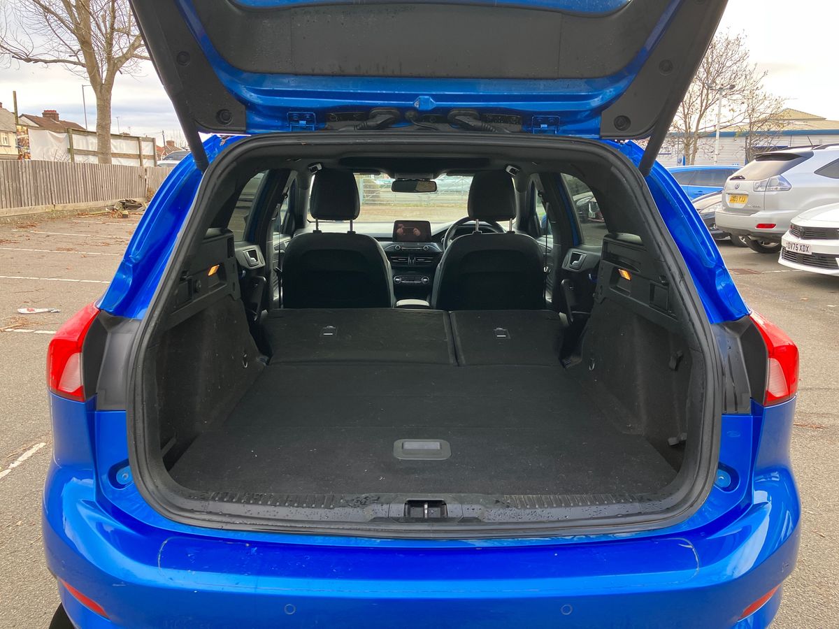 Used Ford Focus 2019 for sale - 76594748: Photo 23