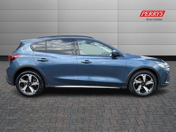 Used Ford Focus 2023 for sale - 75374878: Photo