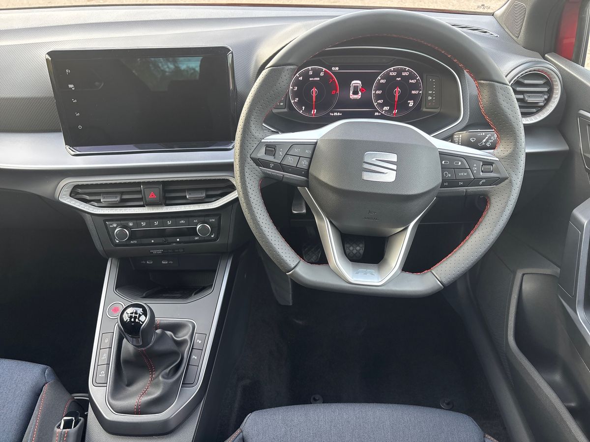 Used SEAT Arona 2025 for sale - 76807889: Photo 15