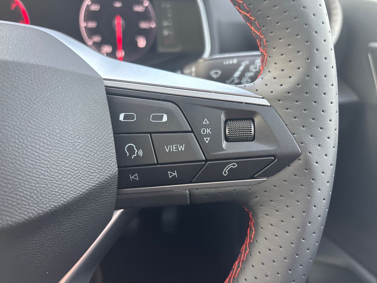 Used SEAT Arona 2025 for sale - 76807889: Photo 32