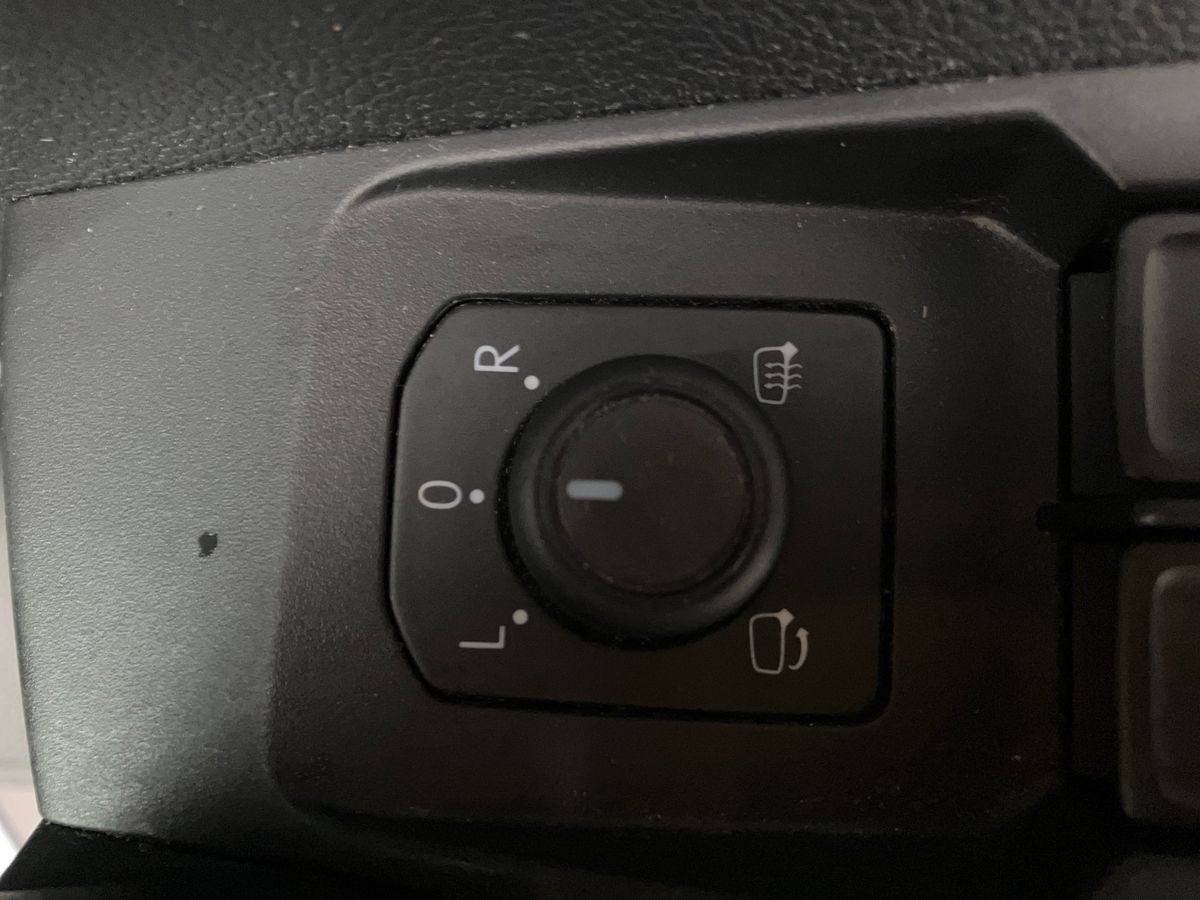 Used Volkswagen T-Cross 2022 for sale - 77045839: Photo 32