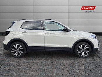 Used Volkswagen T-Cross 2023 for sale - 76300471: Photo