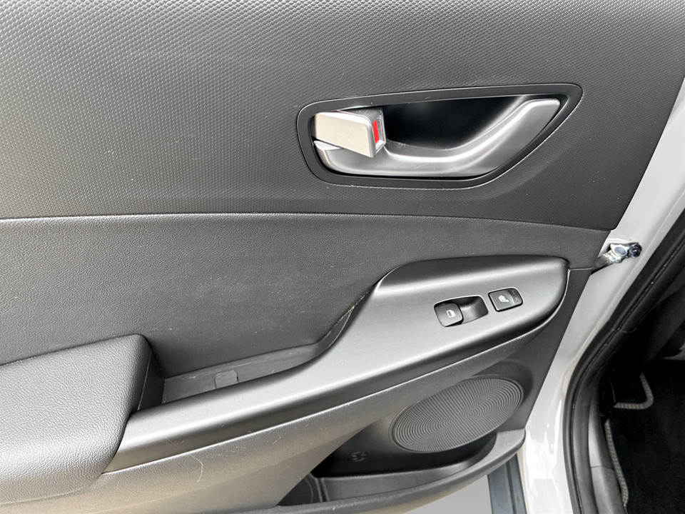 Used Hyundai KONA 2023 for sale - 78218293: Photo 34