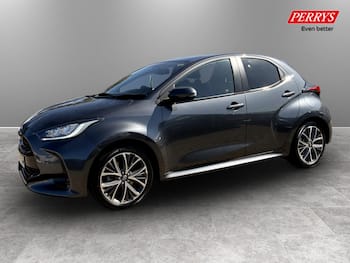 Used Toyota Yaris 2024 for sale - 79446052: Photo