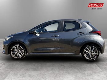 Used Toyota Yaris 2024 for sale - 79446052: Photo