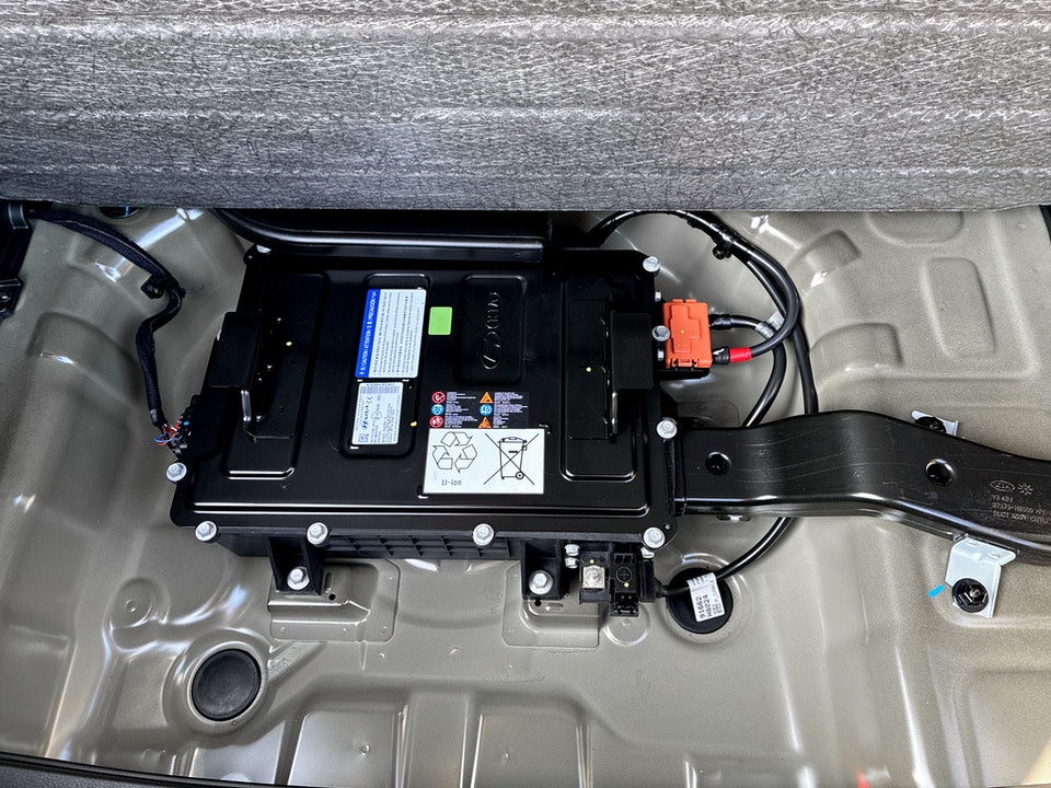 Used Kia Stonic 2025 for sale - 77635599: Photo 27