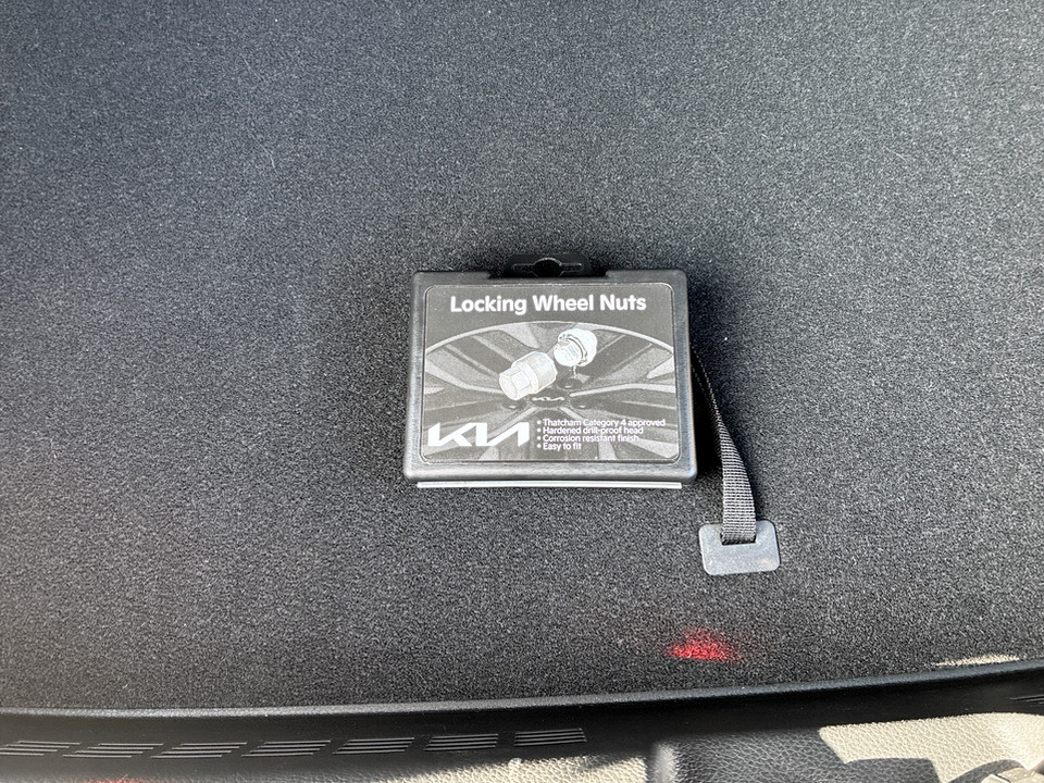 Used Kia Stonic 2025 for sale - 77635599: Photo 29