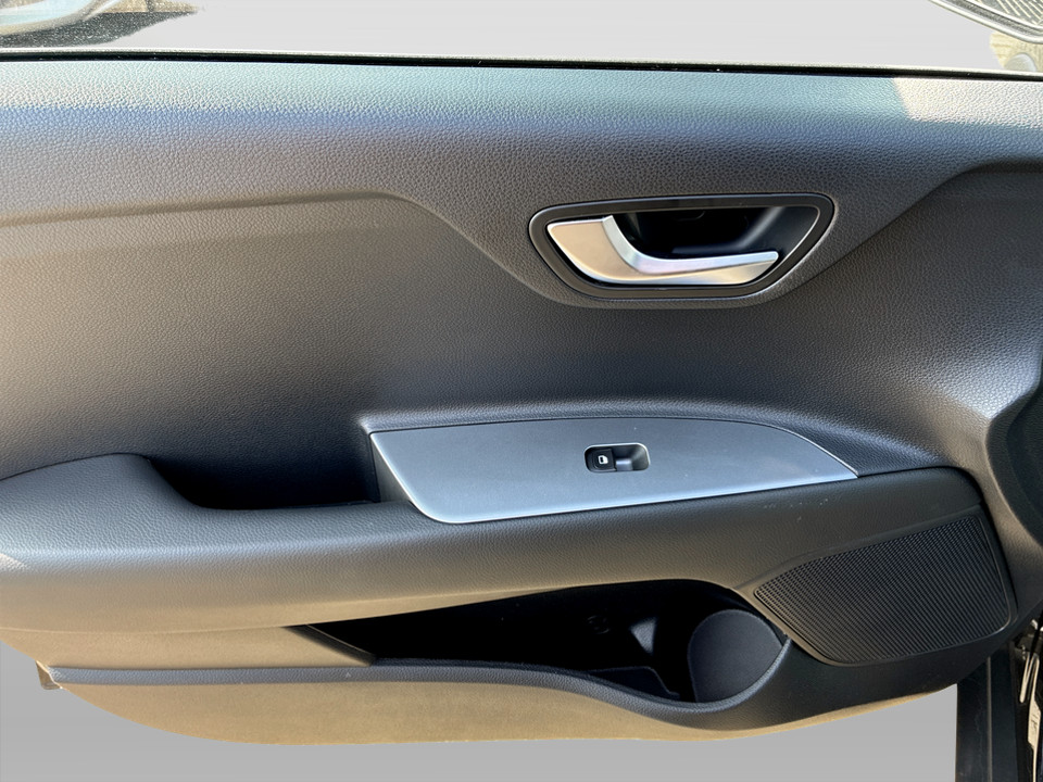 Used Kia Stonic 2025 for sale - 77635599: Photo 33