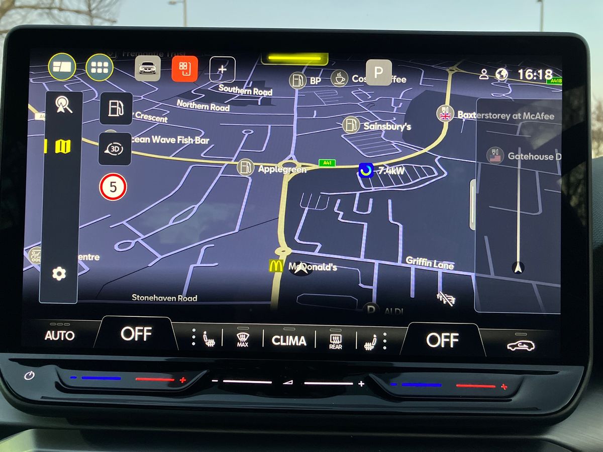 Used SEAT Leon 2025 for sale - 76807895: Photo 11