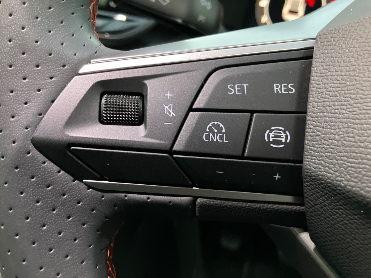 Used SEAT Leon 2025 for sale - 76807895: Photo 16